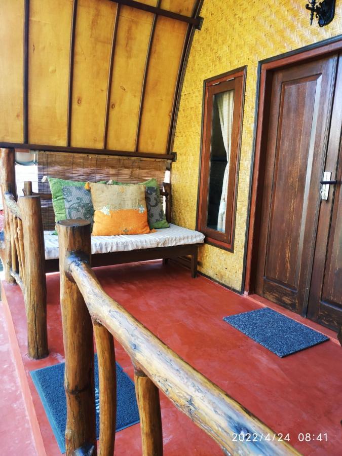 Kampung Meno Bungalows Gili Meno Cameră foto